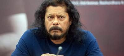 প্রসঙ্গ রাজনীতি: মুখ খুললেন জেমস 