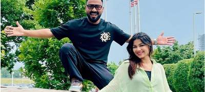 ইভার সাথে দেখা করতে কানাডায় কাবিলা!