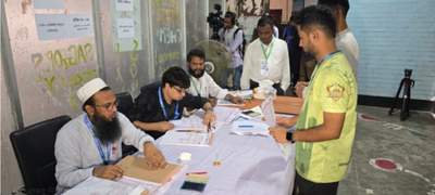 জাকসু নির্বাচনে চলছে ভোটগ্রহণ