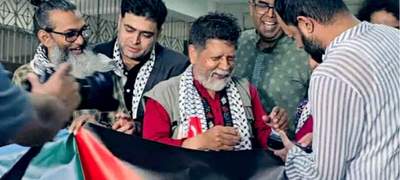 দেশে ফিরলেন শহিদুল আলম