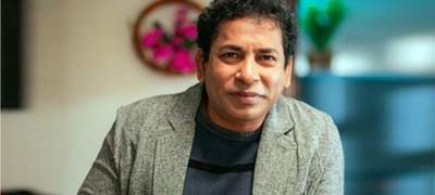মোশাররফ করিমের সংসার চলে লোক হাসিয়ে  