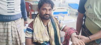 কক্সবাজারের পেকুয়ায় লবণচাষিকে কুপিয়ে জখম