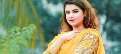 ঢাকা-৮ আসনের ভোটার হওয়ায় আক্ষেপ অভিনেত্রী শবনম ফারিয়ার