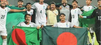 ক্রীড়া প্রতিমন্ত্রীর পুরস্কার ঘোষণা: চ্যাম্পিয়ন ফুটবলারদের জন্য