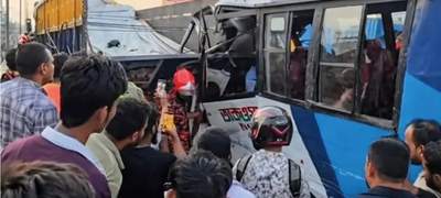গাজীপুরে বাস-ট্রাক সংঘর্ষে নিহত ৩ জন