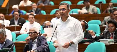 প্রাথমিক বিদ্যালয়ের ২ লাখ শিক্ষার্থী বিনামূল্যে স্কুল ড্রেস পাবে: সংসদে প্রধানমন্ত্রী