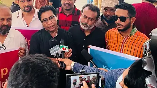 ধর্ষণের বিরুদ্ধে মানববন্ধন, রাজপথে নির্মাতারা