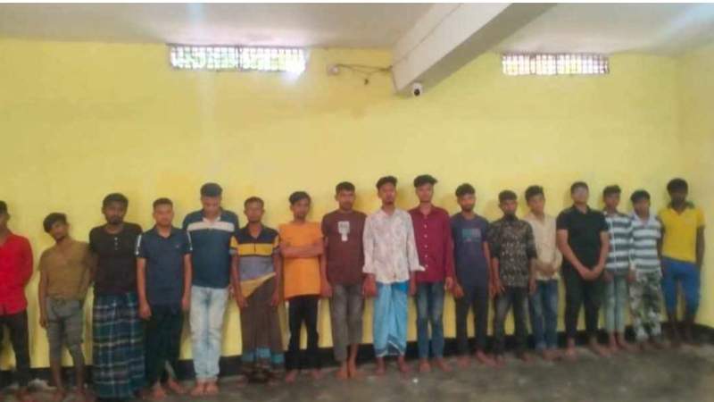 কেএফসি ও বাটায় ভাঙচুর-লুটপাটের ঘটনায় খুলনায় গ্রেফতার ৩১