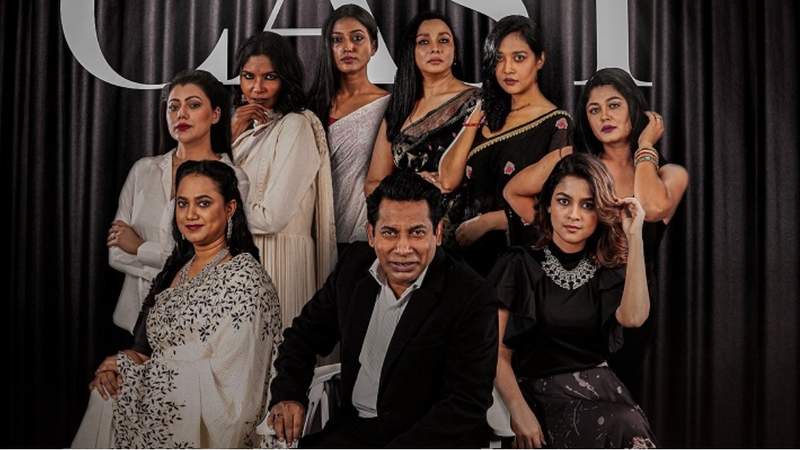 ‘বোহেমিয়ান ঘোড়ায়’ ৮ নায়িকাকে সামলাবেন মোশাররফ করিম!