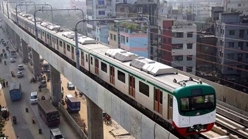 আজ থেকে আবার মেট্রোরেল চালু, মাংস বহন করা নিষেধ