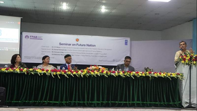 শিক্ষা ও স্বাস্থ্যের ওপর নির্ভর করছে ভবিষ্যৎ: শিক্ষা উপদেষ্টা 