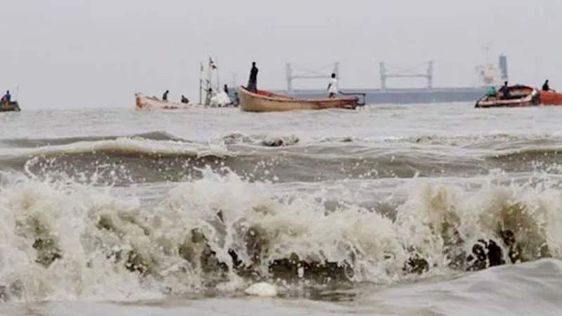 দেশের ৪ সমুদ্রবন্দরে ৩ নম্বর সতর্কতা