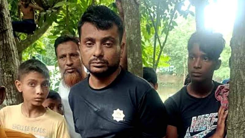 মাদকাসক্ত ছেলের হাতে বাবা খুন