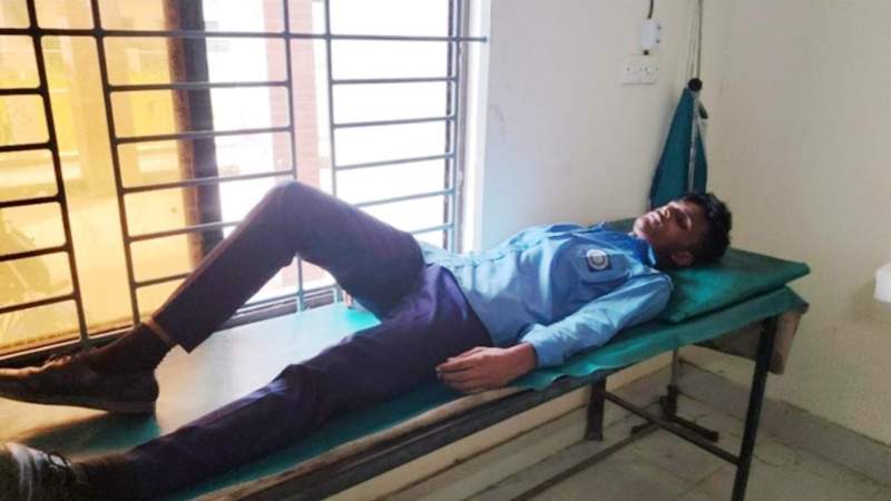 মাদারীপুরের শিবচরে বৈষম্যবিরোধী আন্দোলনকারী শিক্ষার্থীর ওপর হামলা