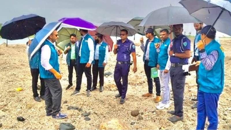 সিলেটের বিখ্যাত সাদা পাথর লুটপাটে জড়িতদের দুর্নীতি অনুসন্ধানে দুদক