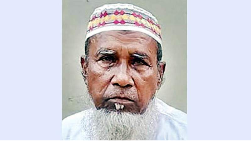 ট্রাইব্যুনালে ছেলেকে গুলি করার ভিডিও দেখে কাঁদলেন আবু সাঈদের বাবা