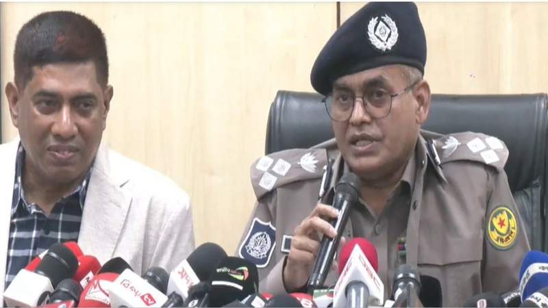 ওসমান হাদি হত্যা: খুনি ফয়সালের ২ সহযোগী ভারতে আটক