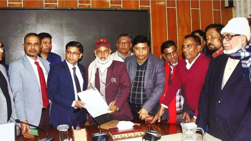খালেদা জিয়ার আঙুলের ছাপ নিয়েই মনোনয়ন দাখিল বগুড়া-৭ আসনে