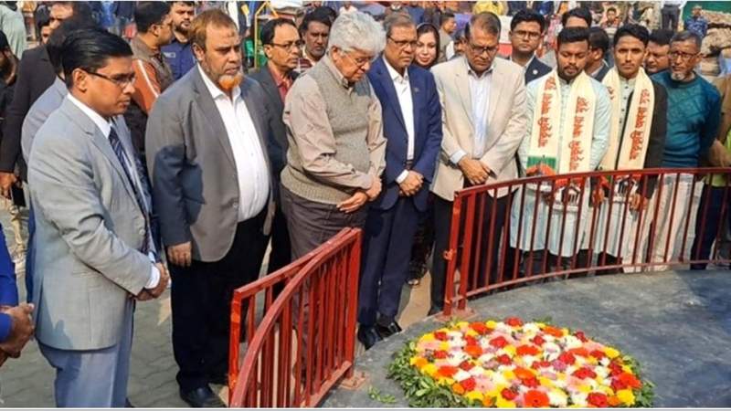 শহীদের রক্তের প্রতি শ্রদ্ধাশীলরা ‘হ্যাঁ’ ভোট দেবেন: উপদেষ্টা আদিলুর রহমান খান