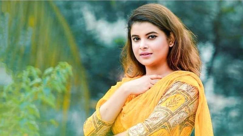 ঢাকা-৮ আসনের ভোটার হওয়ায় আক্ষেপ অভিনেত্রী শবনম ফারিয়ার