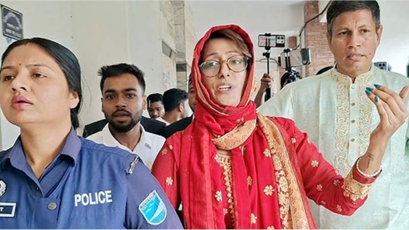জাতীয় স্মৃতিসৌধে ফুল দিতে গিয়ে গ্রেফতার মডেল মিষ্টি সুবাসসহ দুইজন রিমান্ডে