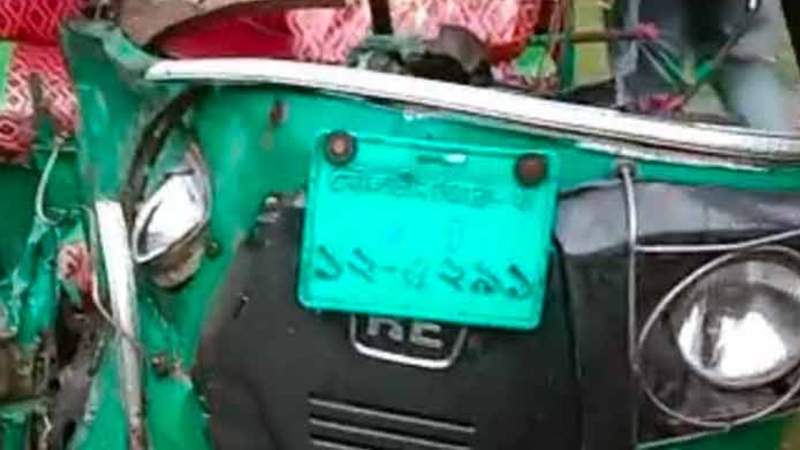 মৌলভীবাজারের শ্রীমঙ্গলে সড়ক দুর্ঘটনায় নিহত ৩